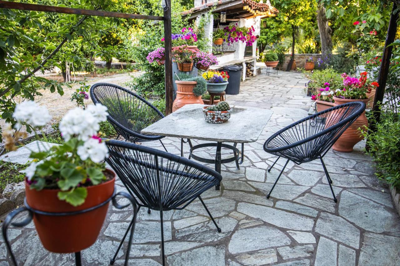 The Village House Волос Экстерьер фото